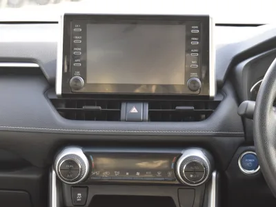 Toyota RAV4 Hybrid Leather White 2020 (No-830704) for export from Japan