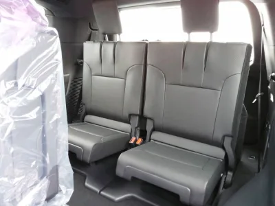 2022 Toyota LC300 diesel GXR high grade with leather and camera  (No.J0598) for export from Japan