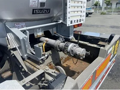 2015 ISUZU GIGA KL-CYG23Y Tanker truck (No.J0753) for export from Japan