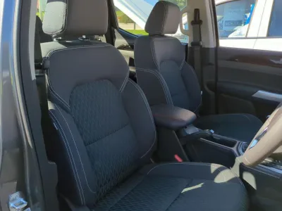 2025 LDV T60 Max PRO Manual 4x4 Dual Cab (No-480727) for export from Japan