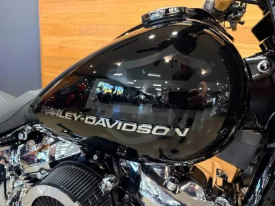 2025 Harley-Davidson Breakout 117 for export from Japan