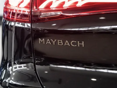 2026  MERCEDES-MAYBACH EQS680 4MATIC SUV  ULTRA LUXURY EV for export from Japan