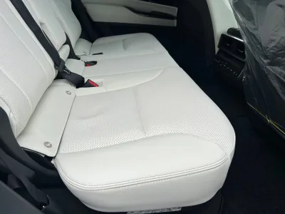 2025 Lexus LX 600 4WD 7 Seater Modellista Aero - Luxury & Power Combined (No.961019) for export from Japan
