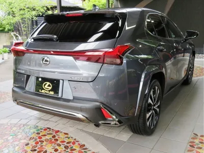 2022 Lexus UX 200 F 4dr (2.0L 4cyl CVT) Style Blue SUV (No.790634) ID 33013 for export from Japan
