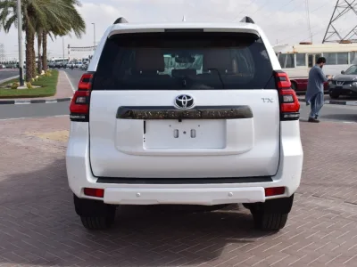 2022 Toyota Prado Petrol full option White (No.830782) for export from Japan