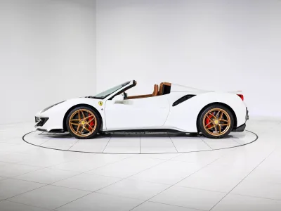 2020 Ferrari 488 Pista Spider F1 DCT(No.961016) for export from Japan