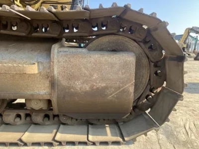 - CAT Hydraulic Excavator Type 320C Excavator for export from Japan