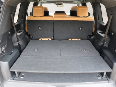 2026 Lexus LX 700h 4WD / Modellista, Mark Levinson & Rear Entertainment JDM for export from Japan