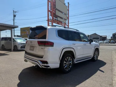 2026 TOYOTA LAND CRUISER LC300 ZX 4WD | MODELLISTA AERO  for export from Japan