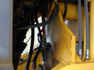 2000 KOMATSU WA80-3 WHEEL LOADER (No.J0840) for export from Japan