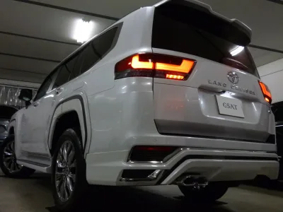 2025 TOYOTA LAND CRUISER LC300 ZX 4WD | MODELLISTA AERO for export from Japan