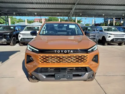 2026 Toyota Hilux for export from Japan