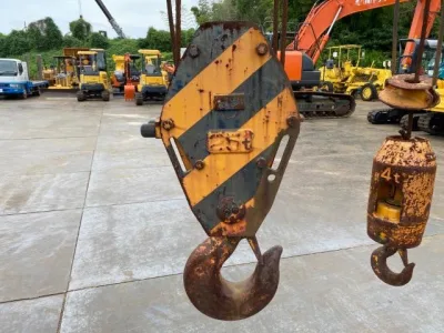 2001 KATO KR-25H-V5 ROUGH TERRAIN 25 ton CRANE (No.J0769) for export from Japan