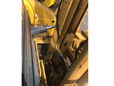 KOMATSU FD150E-5 Used Forklift (Capacity 15t) (No.J0643) for export from Japan