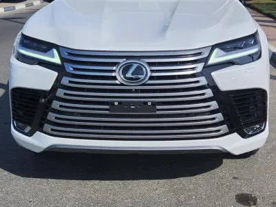2025 Lexus LX600 LEXUS SIGNATURE EDITION 7 Seats(No.830805) for export from Japan