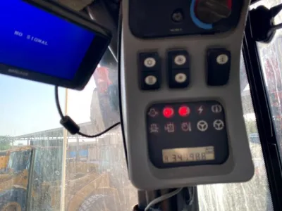2007 CAT Wheel loader Type 966H Wheel Loader for export from Japan