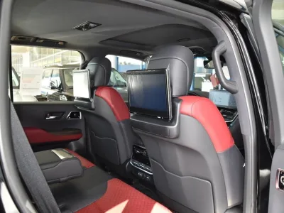 2025 Toyota Land Cruiser LC300 Twin Turbo VXR 3.5 (No.830723) for export from Japan