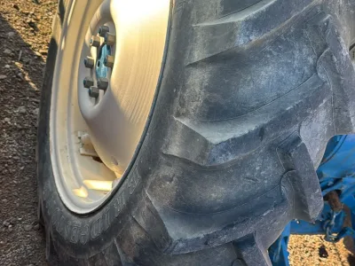 FORD 3600 TRACTOR – EXPORT READY for export from Japan