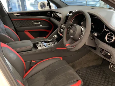 2023 Bentley Bentayga Speed W12 SUV ( Final Manufacture ) No.J0811 for export from Japan