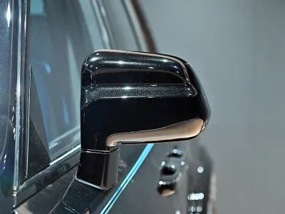 2025 Rolls-Royce Black Badge Cullinan Series II 6.75 4WD MANSORY for export from Japan