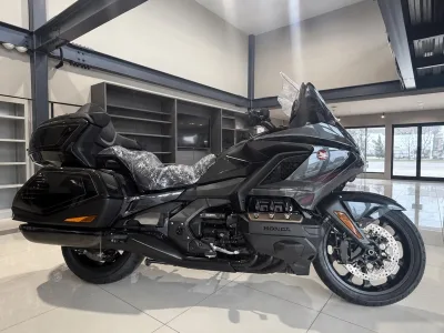 2026 Honda Gold Wing Tour 1.8L DCT for export from Japan