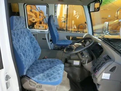 2016/12 Mitsubishi 29 Seats Fuso Rosa AC Bus TPG-BE640G (No.960754) for export from Japan