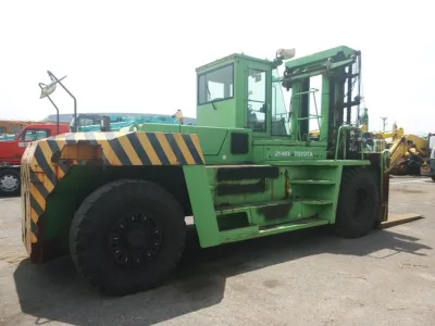 Toyota 4FD240 Forklift (Capacity 24000 kg) (No.780607) for export from Japan