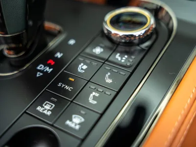 2026 Bentley Continental GTC 4.0 V8 Plug-in Hybrid for export from Japan