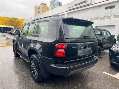 2026 Toyota Land Cruiser 250 Prado Premium VX-L 2.8L Diesel 7-Seater | LHD for export from Japan