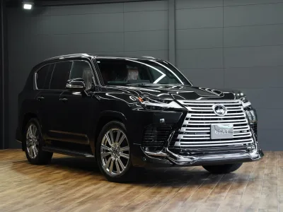 2025 Lexus LX 600 Executive 4WD - The Ultimate Luxury SUV (No.960999) for export from Japan