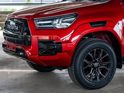 2022 RHD Toyota Hilux GR Sport double cab ( Pickup ) 2.8 automatic 4×4 (No.560461) for export from Japan
