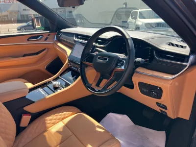 2025 Jeep Grand Cherokee Summit Reserve 4xe (Plug‑In Hybrid) for export from Japan