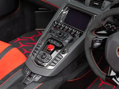 2021 Lamborghini Aventador SVJ Roadster: The Ultimate Supercar Experience convertible (No.112972) for export from Japan