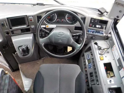 2015 Isuzu QTG-RU1ASCJ 30-Seater Bus with Toilet for export from Japan