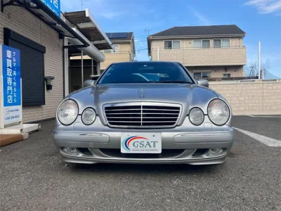 Mercedes-Benz E320 2002 (N0-J0689)