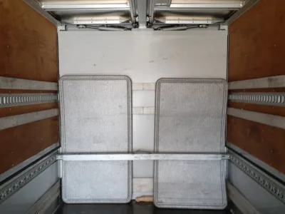 2016 Isuzu Giga large Aluminium wing body truck QPG-CYL77B (No.920772) for export from Japan