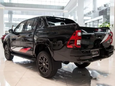 2022 RHD Toyota Hilux GR Sport double cab ( Pickup ) Rocco 2.8 automatic 4×4 (No.560460) for export from Japan