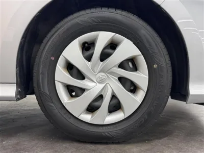 2025 Toyota Yaris cross G grade plugin hybrid for export from Japan