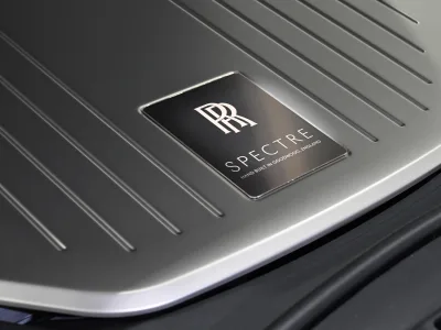 2025 Rolls-Royce Spectre - The Pinnacle of Luxury (No.550992) for export from Japan