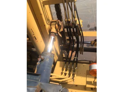 KOMATSU FD150E-5 Used Forklift (Capacity 15t) (No.J0643) for export from Japan