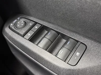 2025 Toyota Yaris cross G grade plugin hybrid for export from Japan