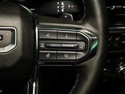 2026 GMC Yukon Denali Black-Out Edition 6.2L V8 4x4 for export from Japan