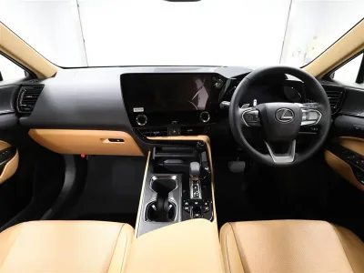 2025 Lexus NX450h+ Version L SUV for export from Japan