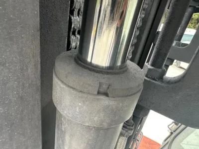 2005 TOYOTA 5FD80 Forklift for export from Japan