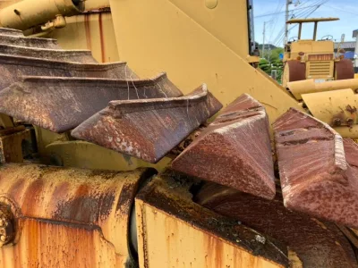  CATERPILLAR D5H BULLDOZER for export from Japan