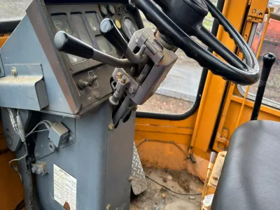 Komatsu WA 100-1 (No- J0694) for export from Japan