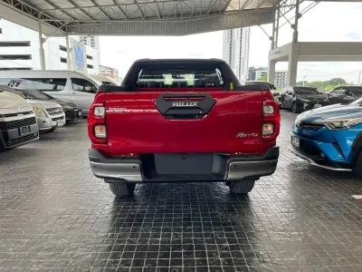 2022 RHD Toyota Hilux double cab ( Pickup ) Rocco 2.8 automatic 4×4 (No.560459) for export from Japan