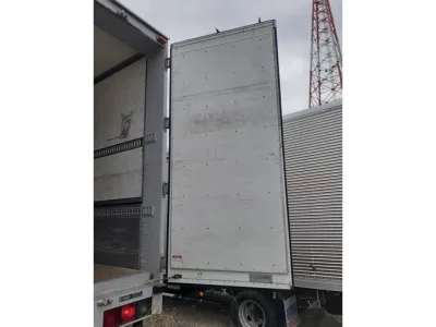 2011 Isuzu Giga large Aluminum Wing LKG-CYJ77A used truck (No.920773) for export from Japan