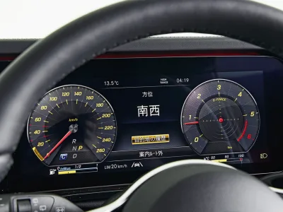 2025 Mercedes-Benz G-Class G400d AMG Line Diesel Turbo (No.960949) for export from Japan