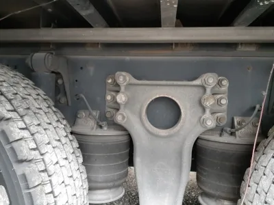 2011 Isuzu Giga large Aluminum Wing LKG-CYJ77A used truck (No.920773) for export from Japan
